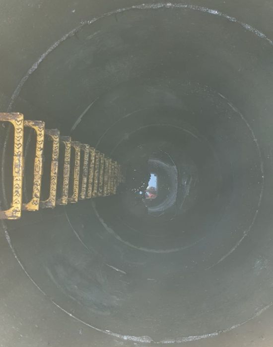Water Company for a Manhole Sealing - 2_550x700